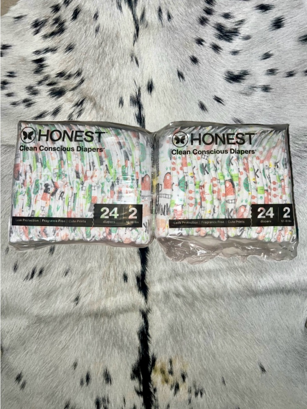 The Honest Company Baby Diapers - White with Farm Print (24 ct x2)